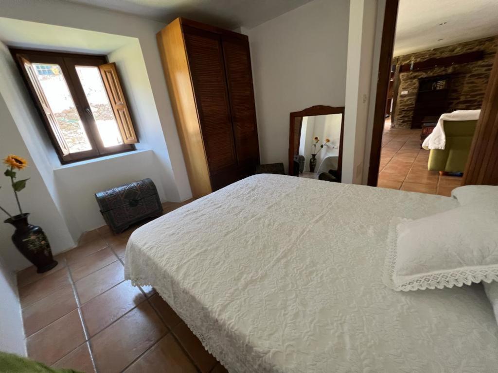 Villa Casal De Pedra Santa Irene Exterior foto